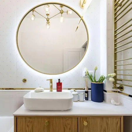 Golden Saska Kepa Luxury Retreat With Garden & Design Interior Varsóvia